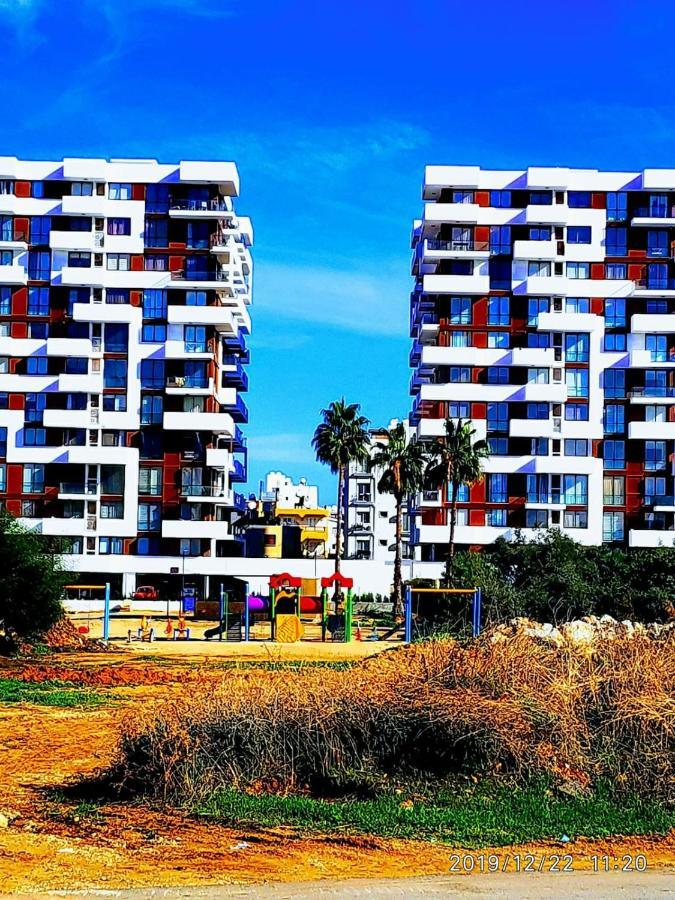 Uptown Holiday App & Pool Daily Rental Contactless Check In & Check Out Famagusta  Exteriör bild