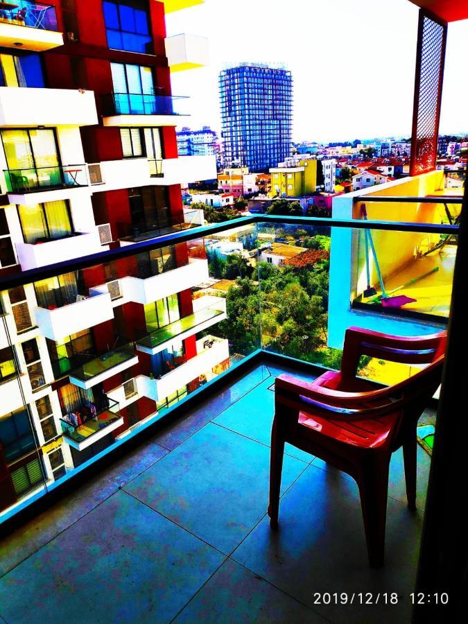 Uptown Holiday App & Pool Daily Rental Contactless Check In & Check Out Famagusta  Exteriör bild