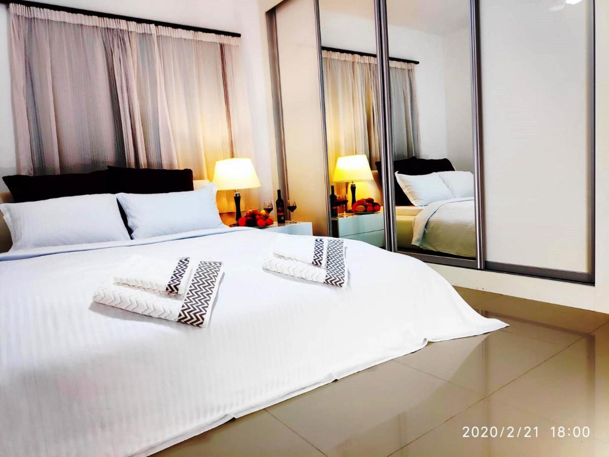 Uptown Holiday App & Pool Daily Rental Contactless Check In & Check Out Famagusta  Exteriör bild