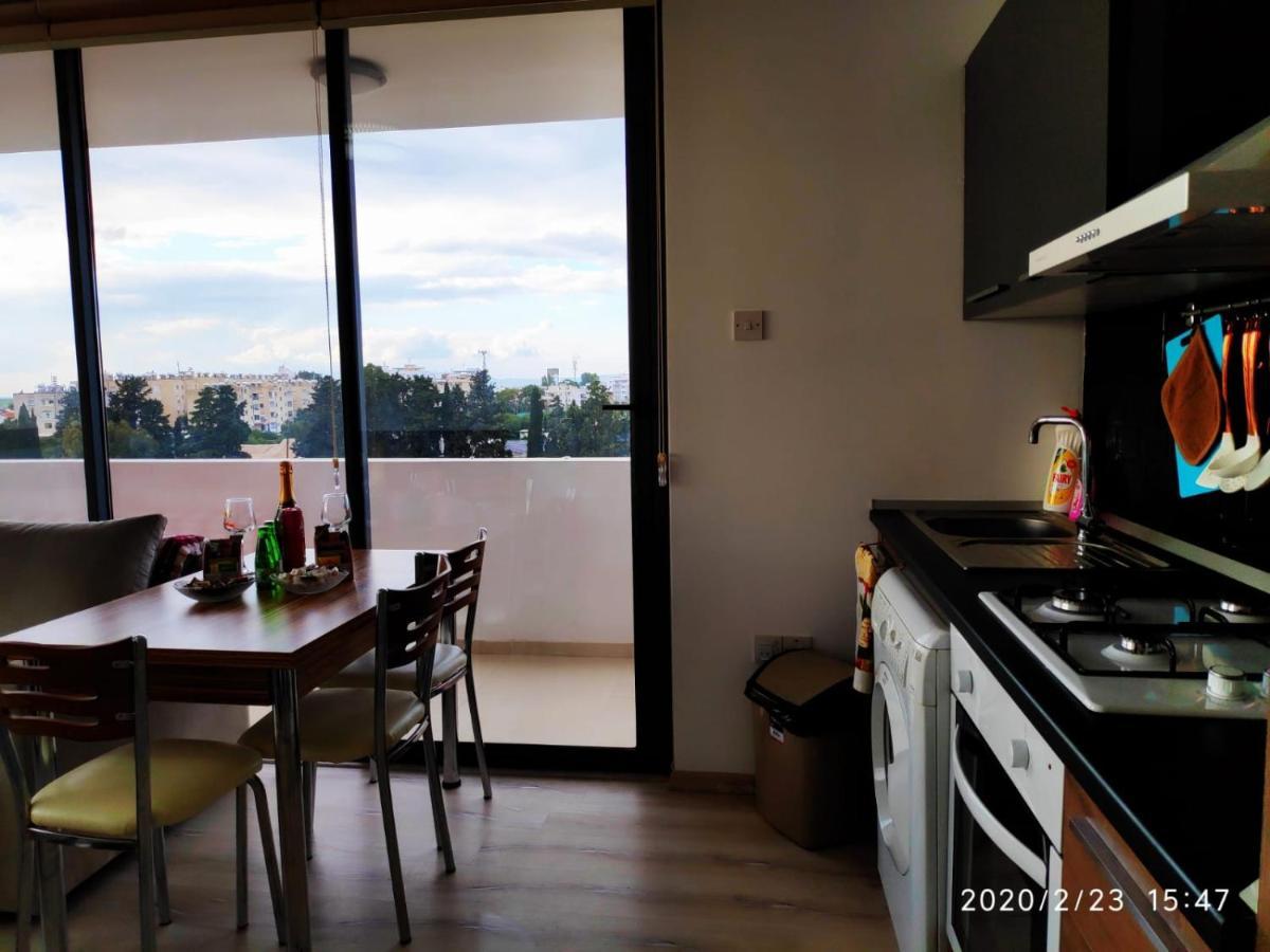 Uptown Holiday App & Pool Daily Rental Contactless Check In & Check Out Famagusta  Exteriör bild