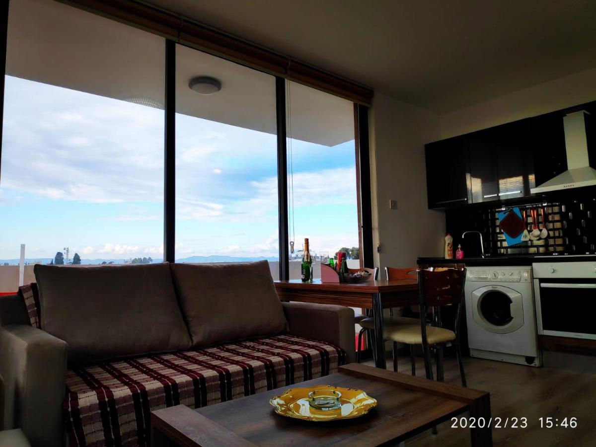 Uptown Holiday App & Pool Daily Rental Contactless Check In & Check Out Famagusta  Exteriör bild